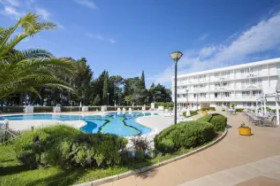 Hotel Laguna