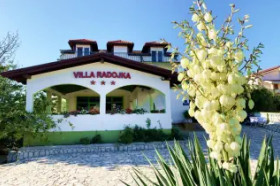 Villa Radojka